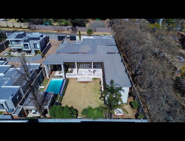 7 BEDROOM PROPERTY TO RENT IN HOUGHTON ESTATE